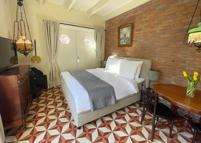 Bed & Breakfast 't Ambacht - Boutique Hendrik-Ido-Ambacht