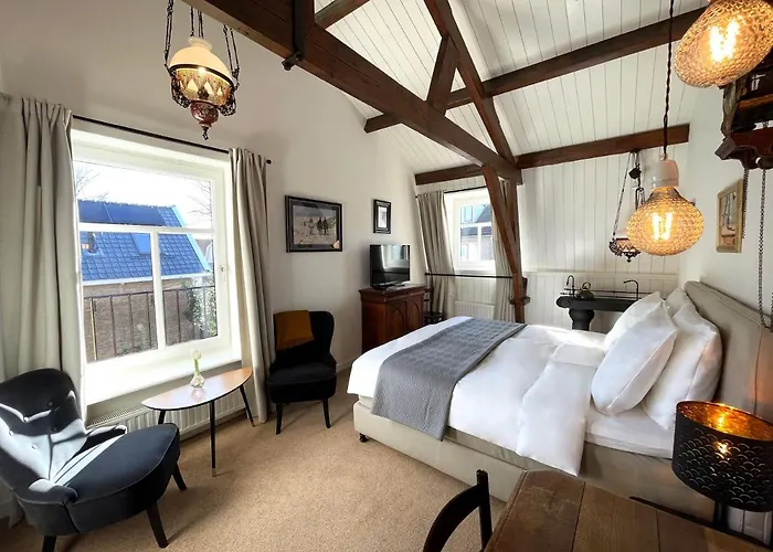 't Ambacht - Boutique 3*